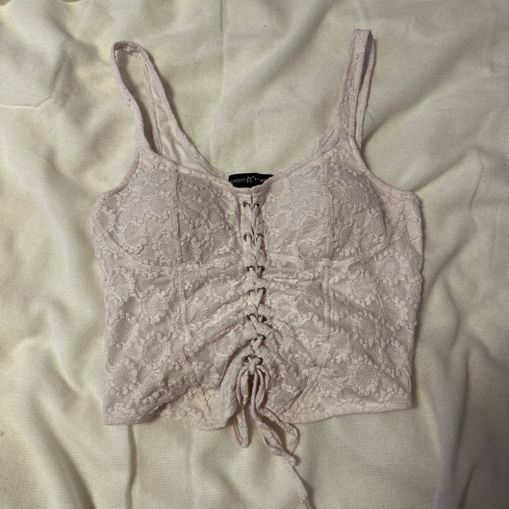Off white front crisscrossed tie crop!